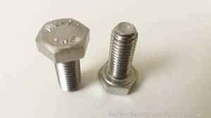 SHEX M8x20 (CZ)
